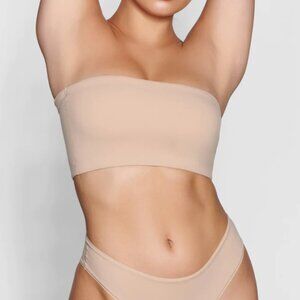 SKIMS Fits Everybody Bandeau Size M in Clay